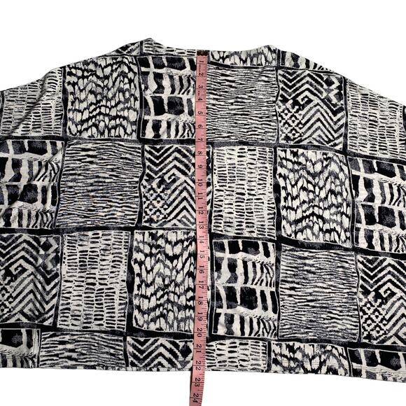 Chico’s Poncho Top Black White Geometric Print Women’s S/M Flowy Blouse - Picture 11 of 13
